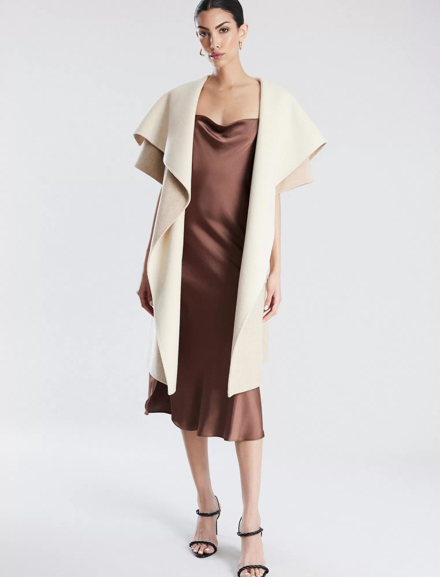Cheap BCBGMAXAZRIA Abrigo Oversize De Lana De Manga Corta Avena