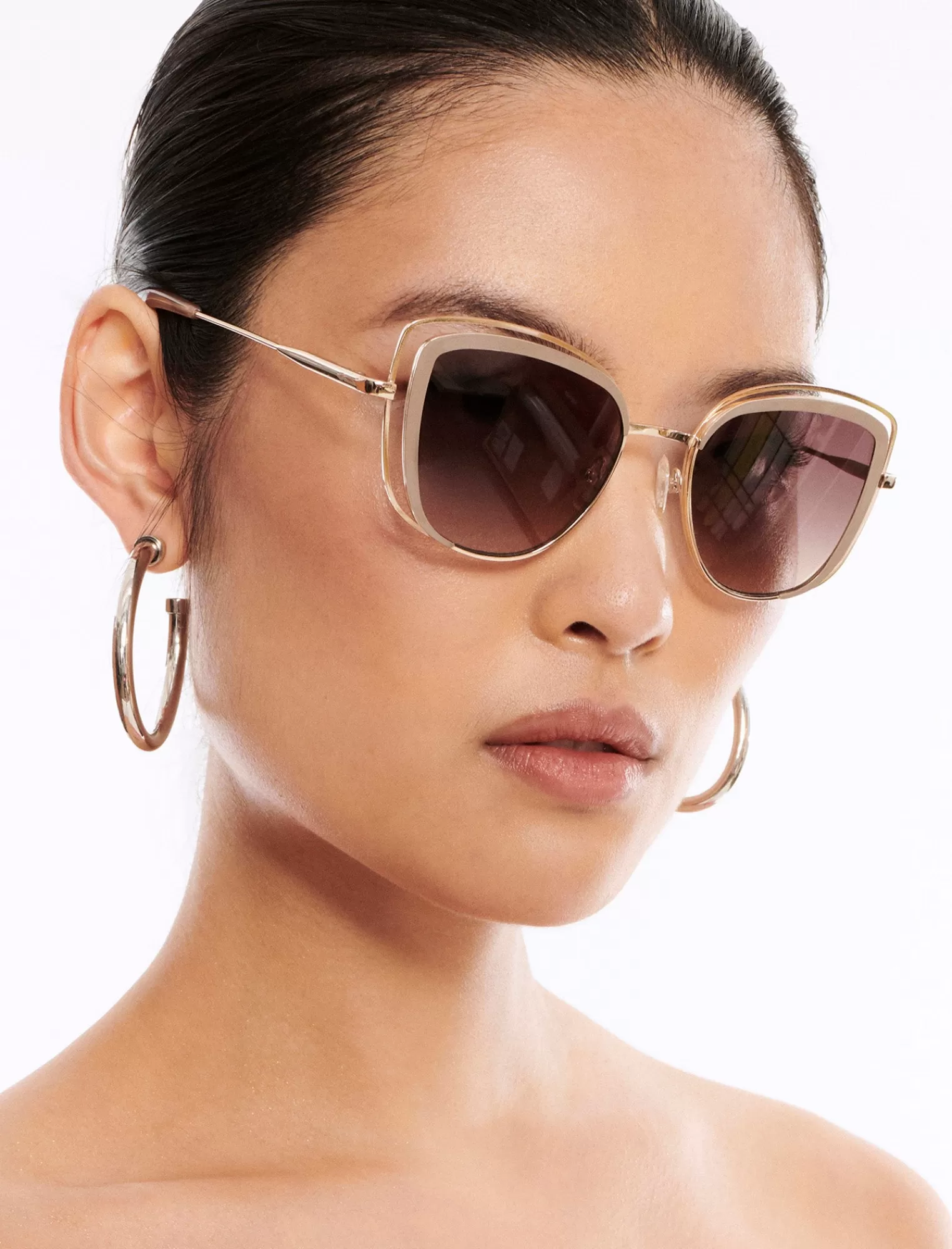 Sale BCBGMAXAZRIA Gafas De Sol Tipo Ojo De Gato Ventiladas Oro Claro/Topo