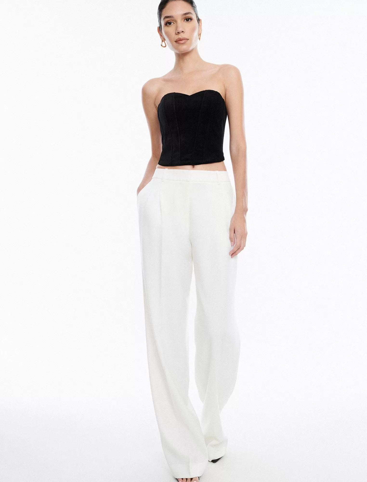 Best BCBGMAXAZRIA Top Tipo Corpino De Terciopelo Con Escote Corazon Negro